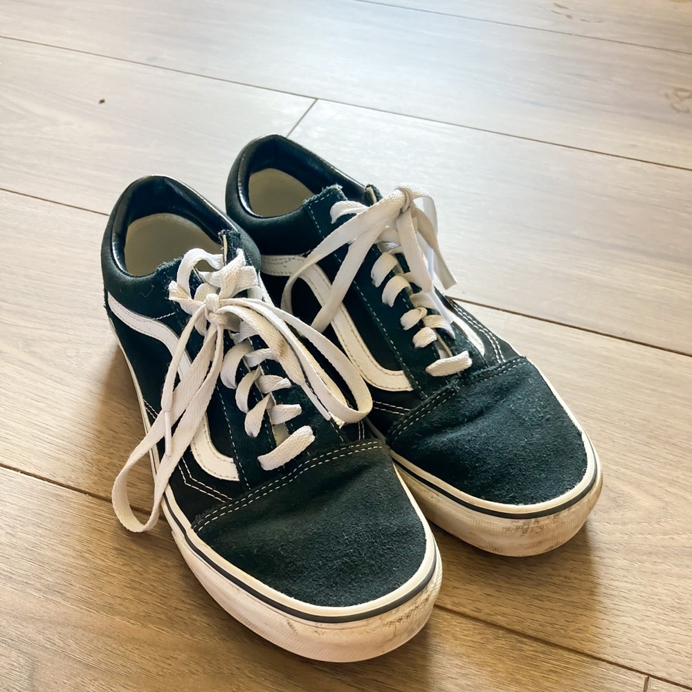 black vans